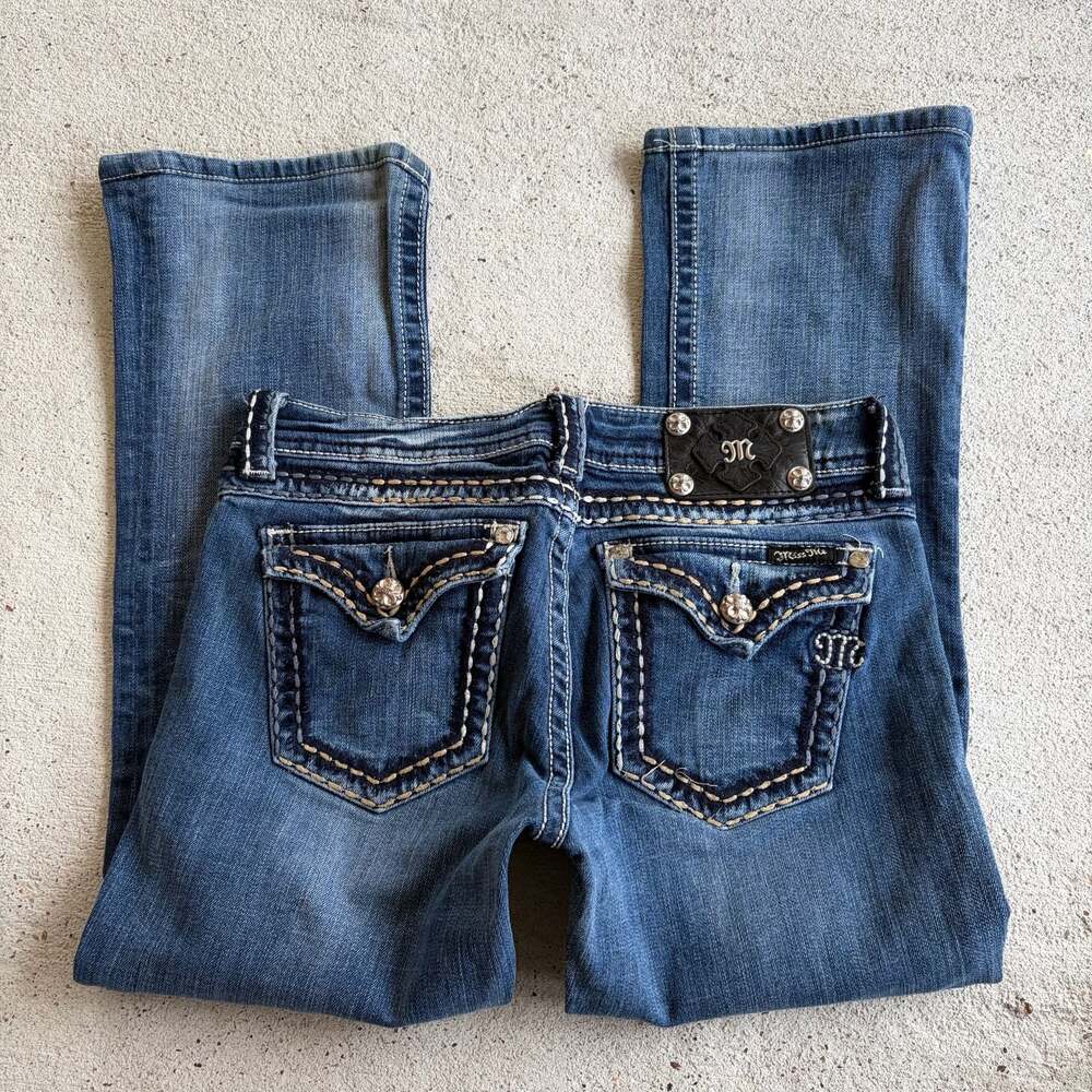 Miss Me Low Rise Boot Cut Jeans size 30x24